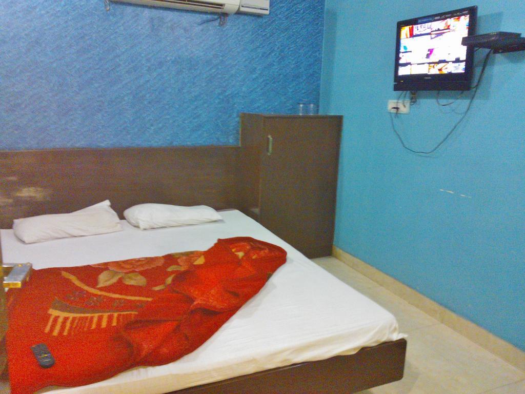 Hotel Hridey Inn New Delhi Exterior photo